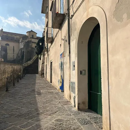 Dimora Staibano *